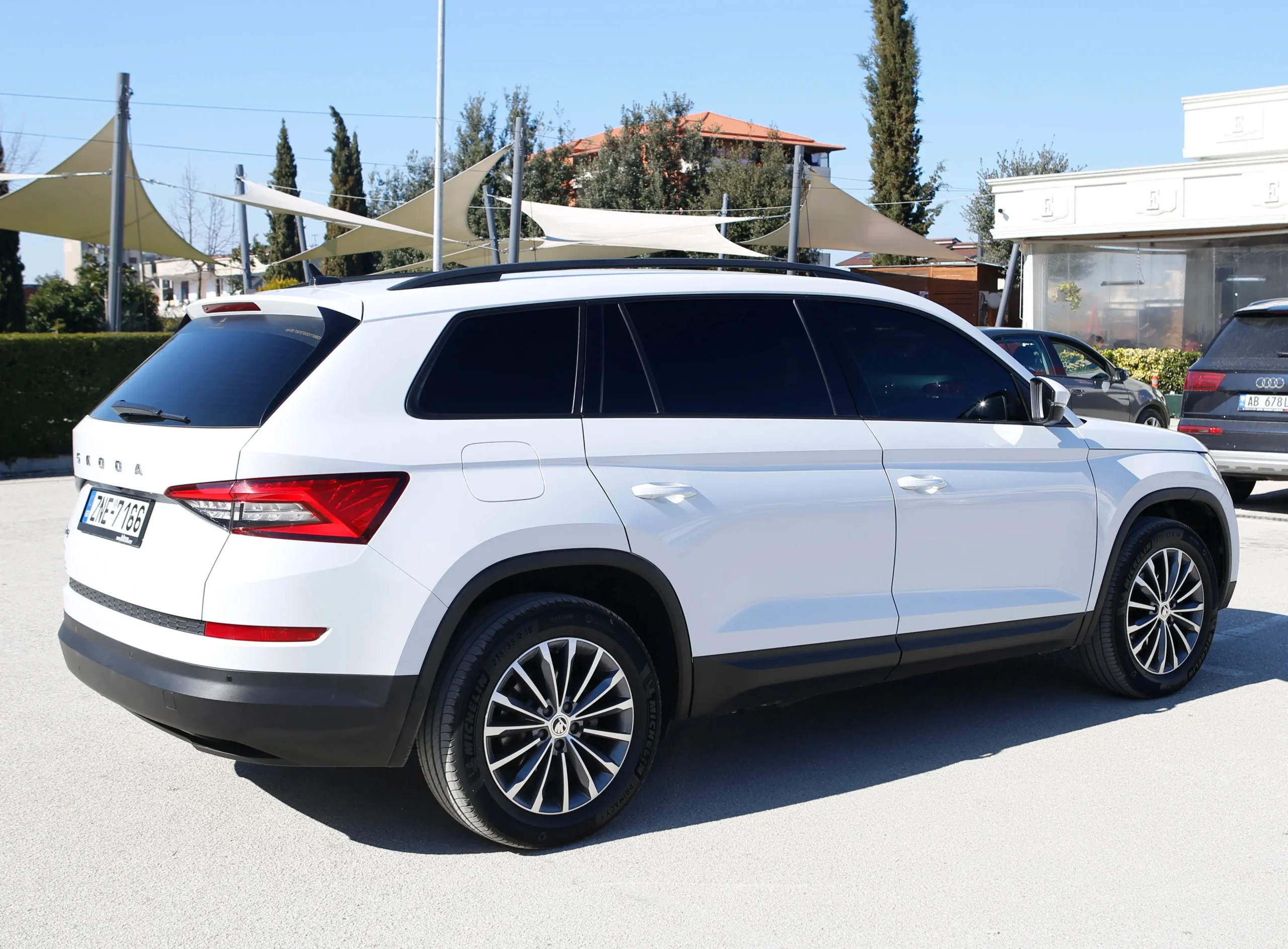 sn-vehicle-santorini-transfers